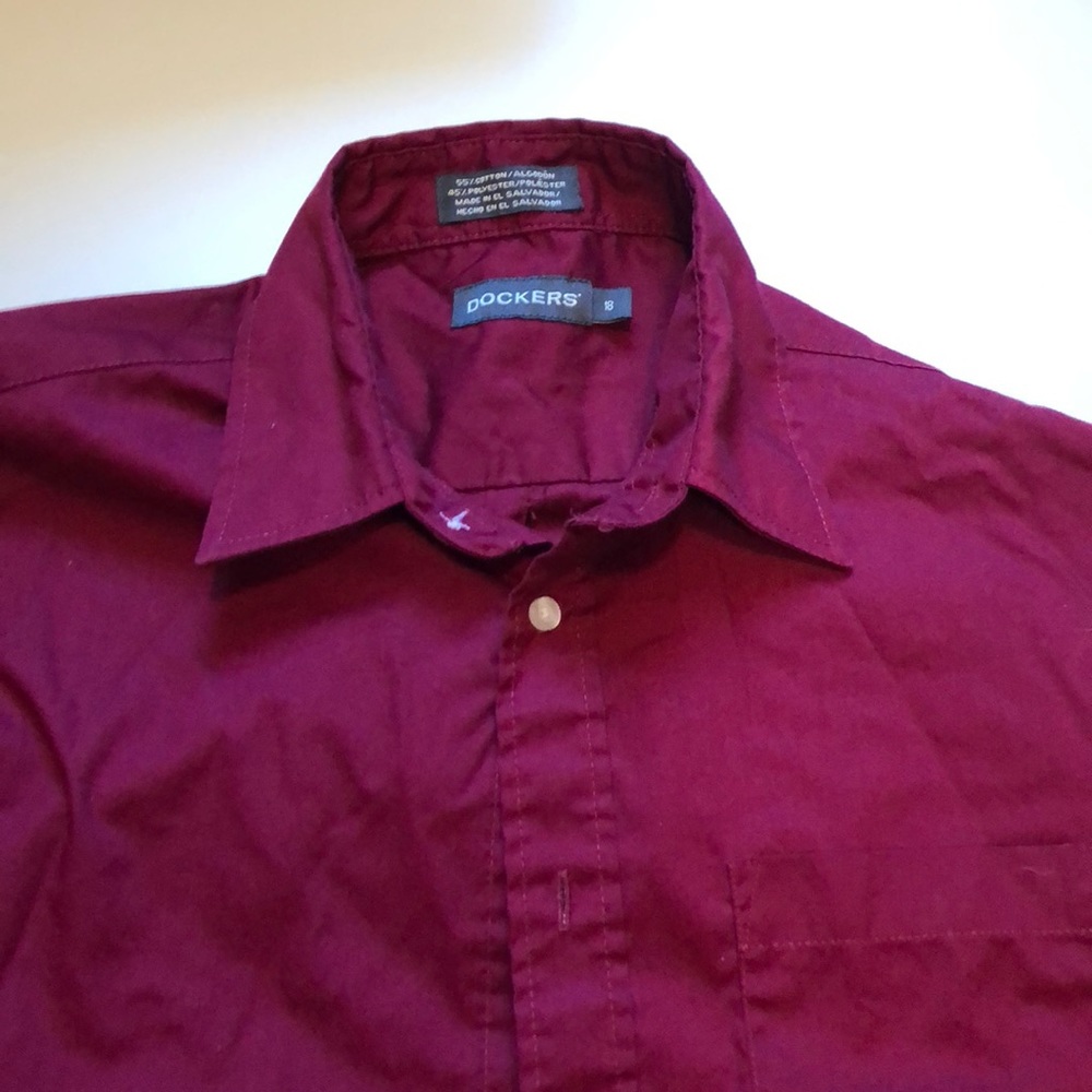 Boys 18 long sleeve maroon button down shirt